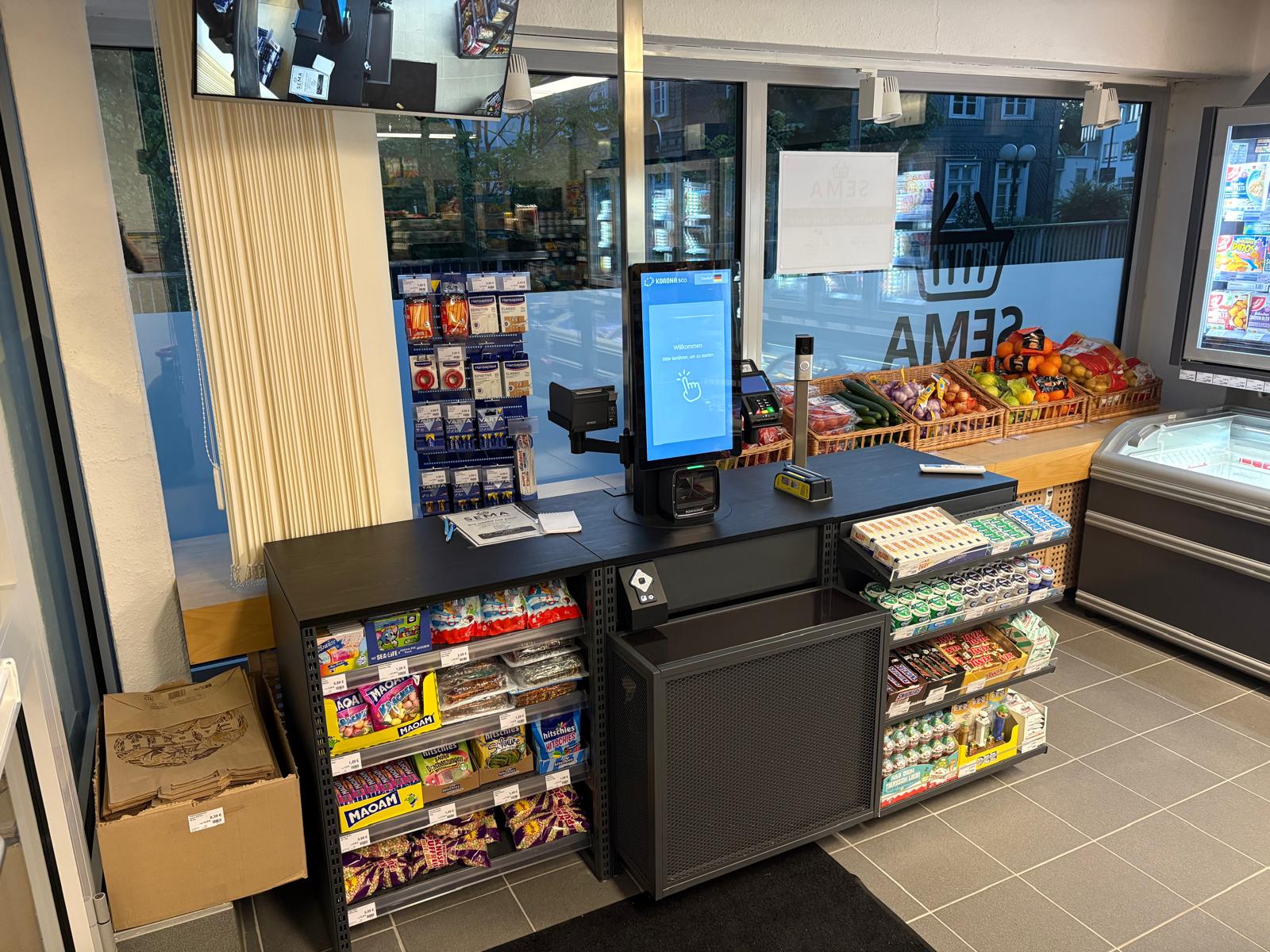Self-Checkout Kasse bei SEMA